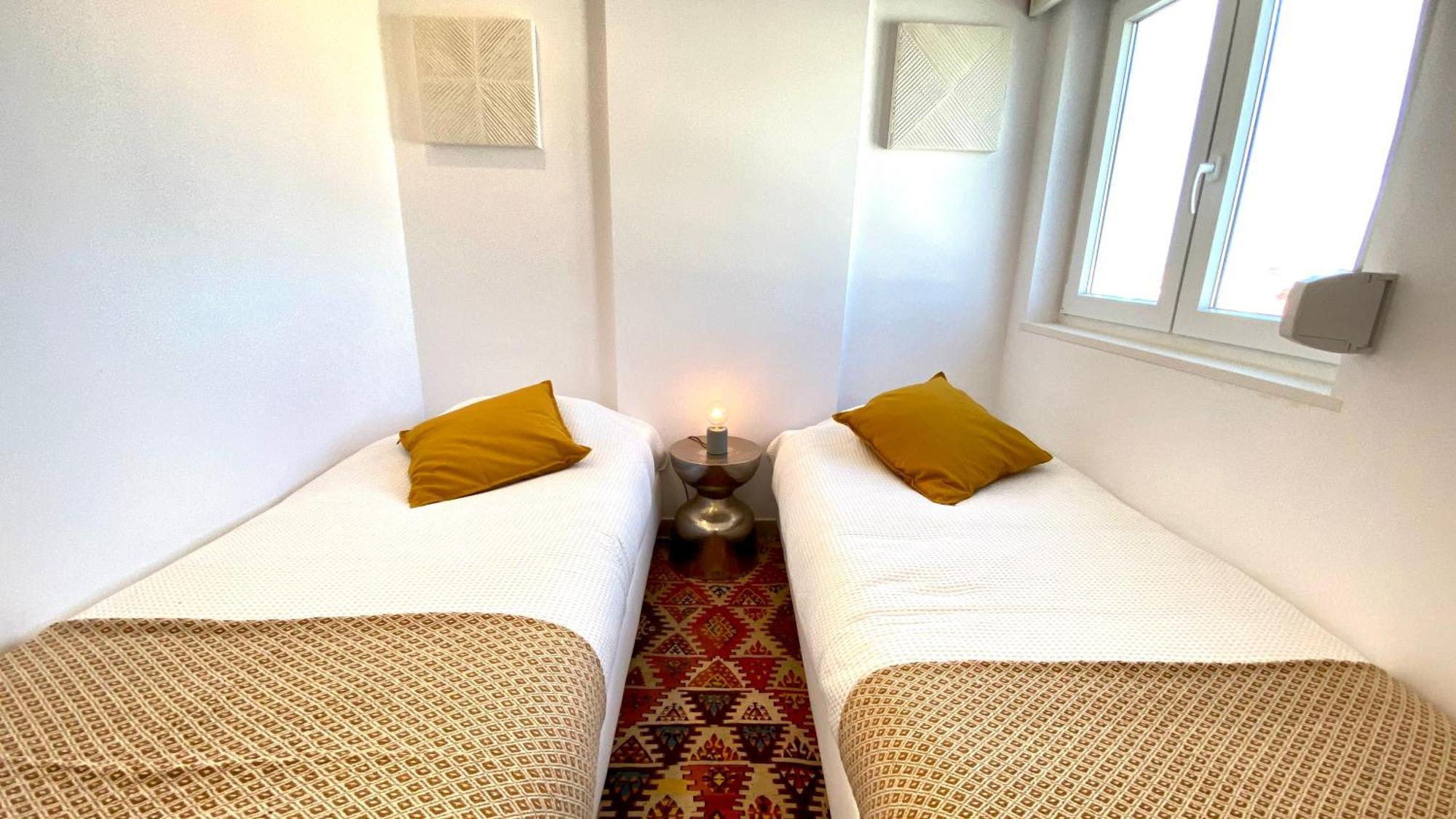 Chillin Santa Cruz Apartment - Close To Beach Retreat Exteriör bild